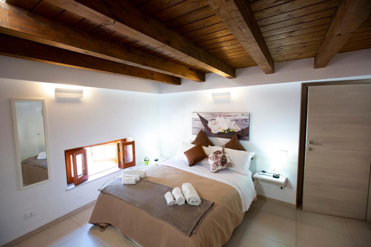 Apartment Papyri Palermo Bagian luar foto