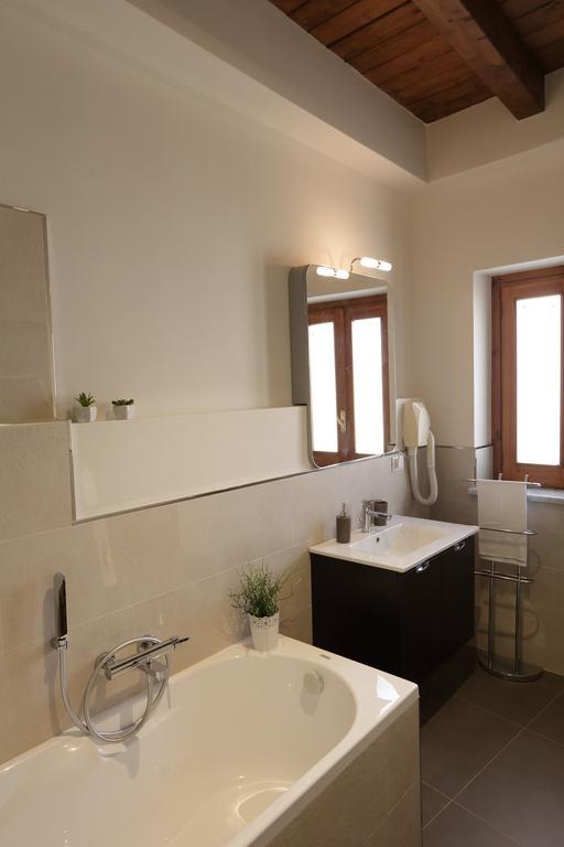Apartment Papyri Palermo Bagian luar foto